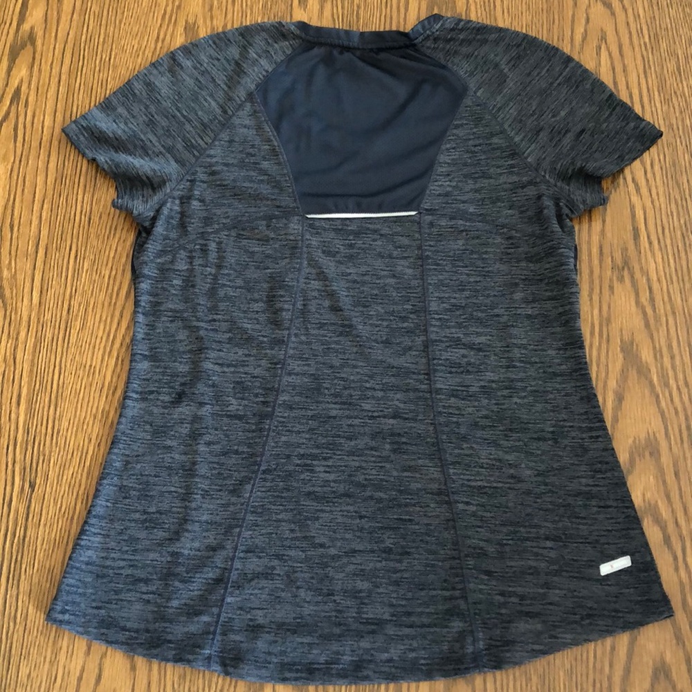 Workout tee - Picture 2 of 2